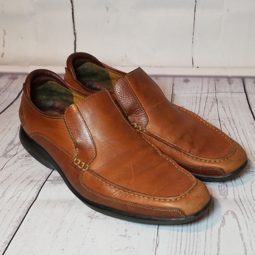 Cole Haan Slip On Leather Loafers w Nike outsoles